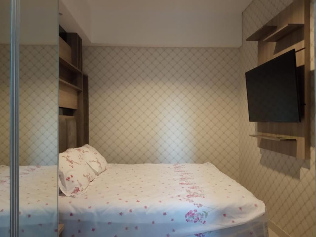 Gin Apartment Jakarta