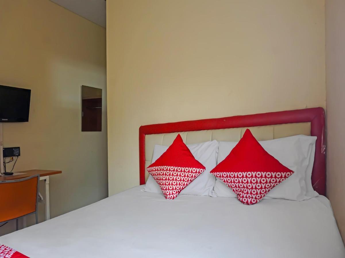 Oyo 92656 Jati Pulo Gadung 2* Jakarta