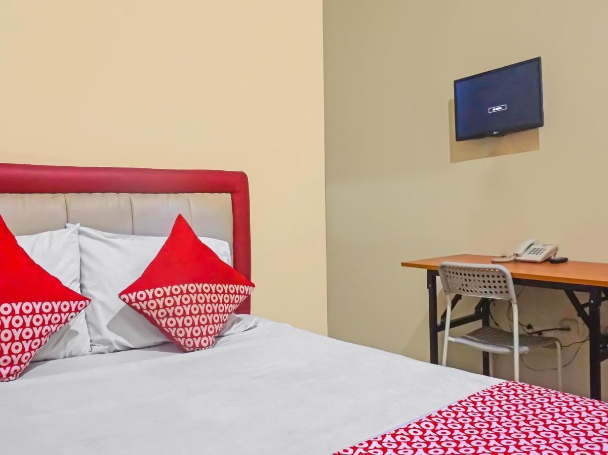 Oyo 92656 Jati Pulo Gadung Hotel Jakarta