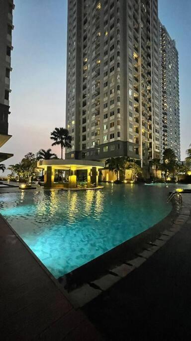 Urban Oasis Premium Staycation In Central Appartement *