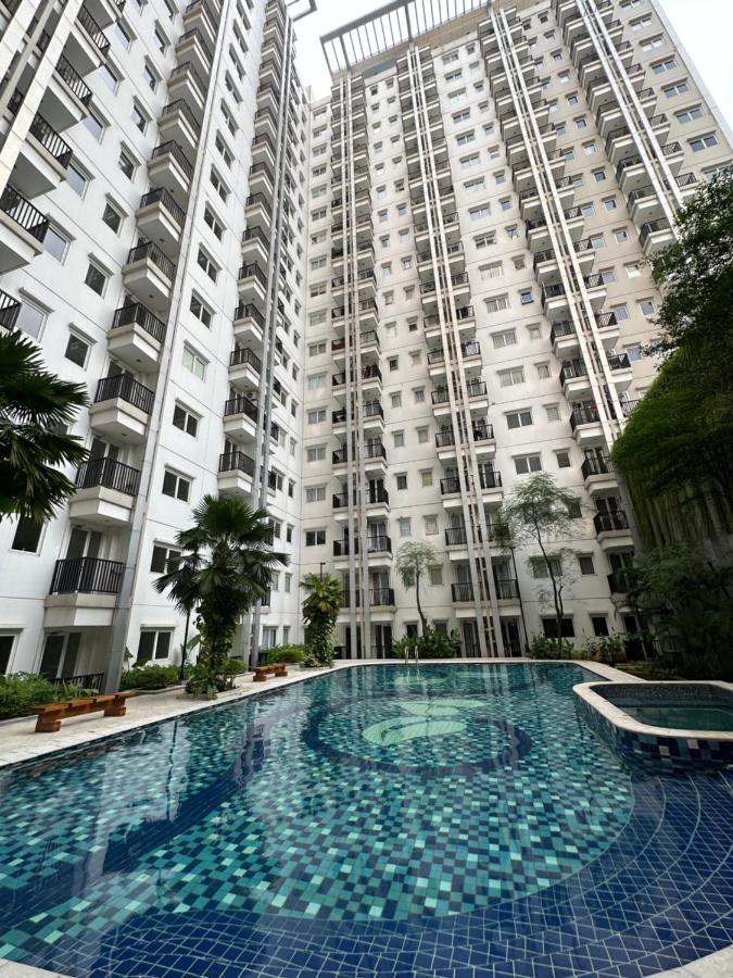 Apartment Signature Park Grande Serviced Condominium Lrt 2br Jakarta