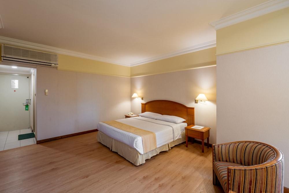 Marcopolo Hotel 3*