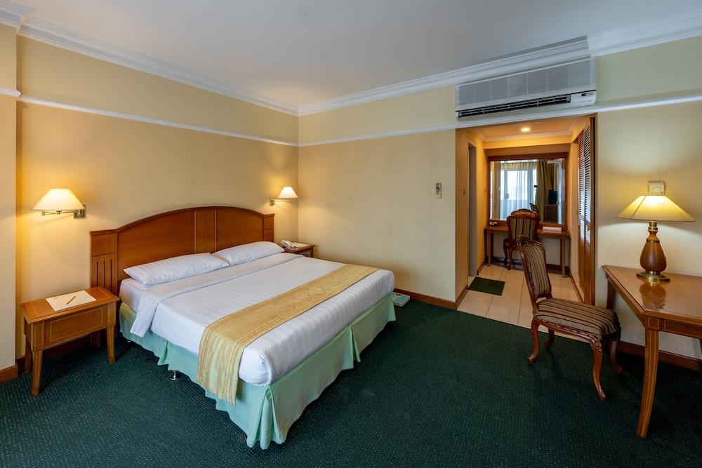 Marcopolo Hotel 3*