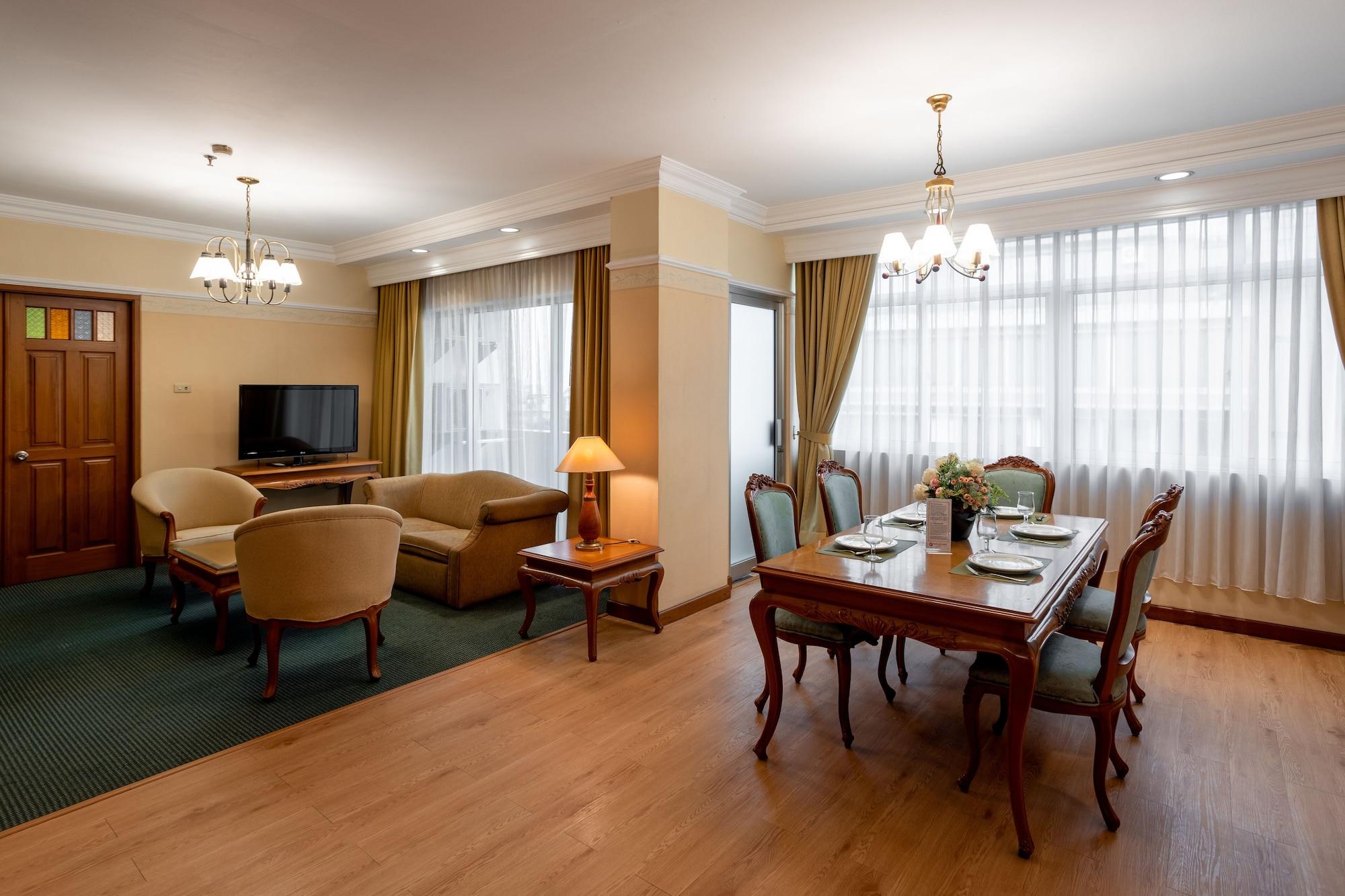 Marcopolo Hotel 3*
