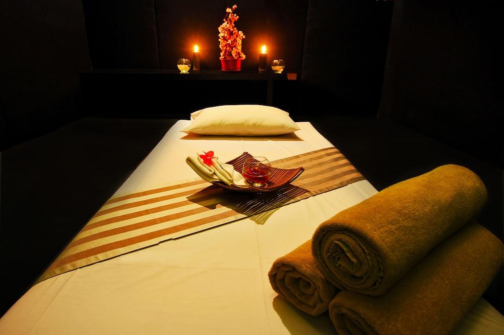Sparks Life Jakarta, Artotel Curated Hotel 4*