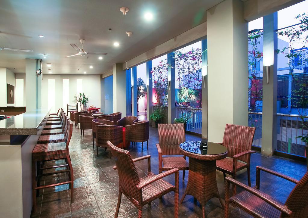 Sparks Life Jakarta, Artotel Curated Hotel