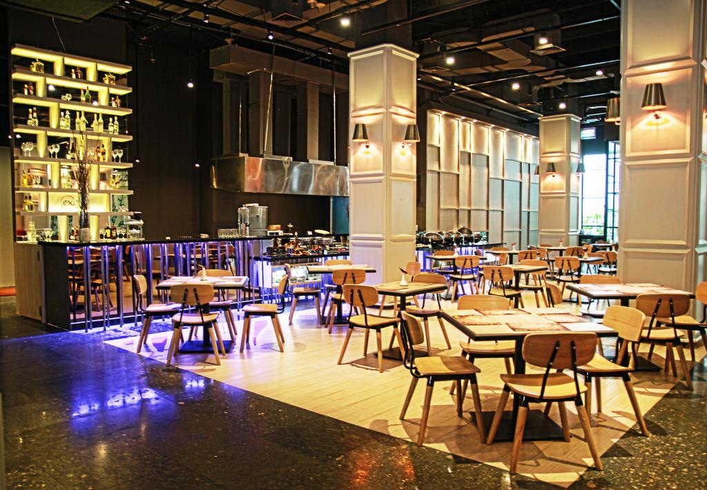 Sparks Life Jakarta, Artotel Curated Hotel