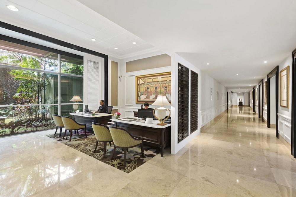 Ascott Apartment