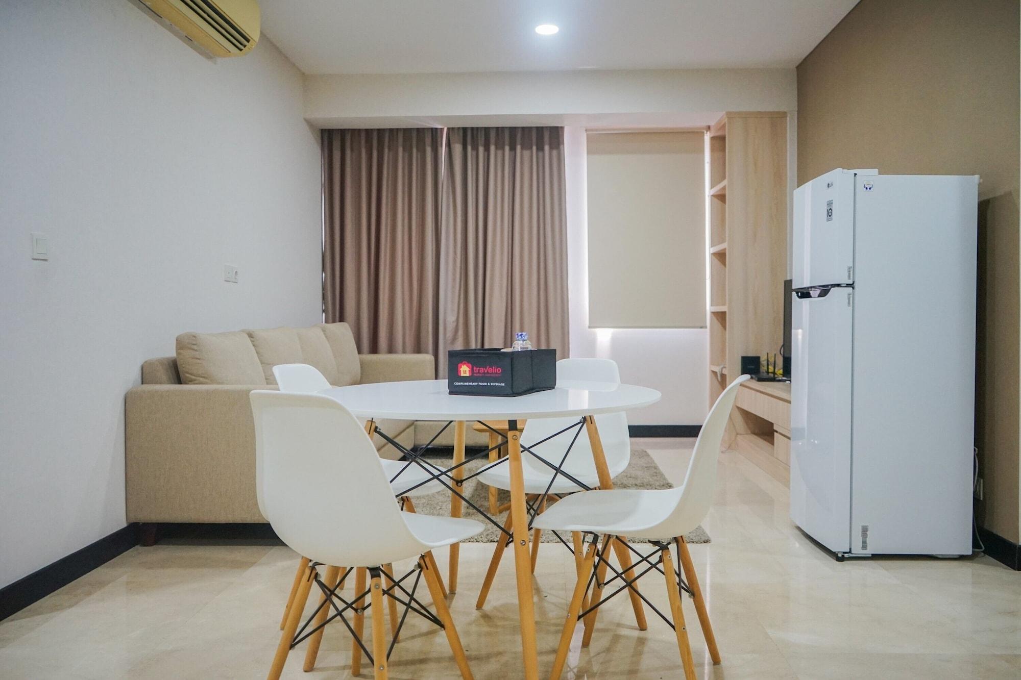 Hotel Aston Bellevue Radio Dalam 4*