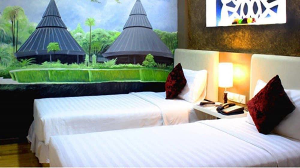 Amos Cozy Melawai Hotel Jakarta