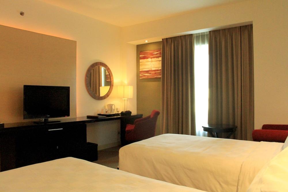 Khách sạn Grandkemang