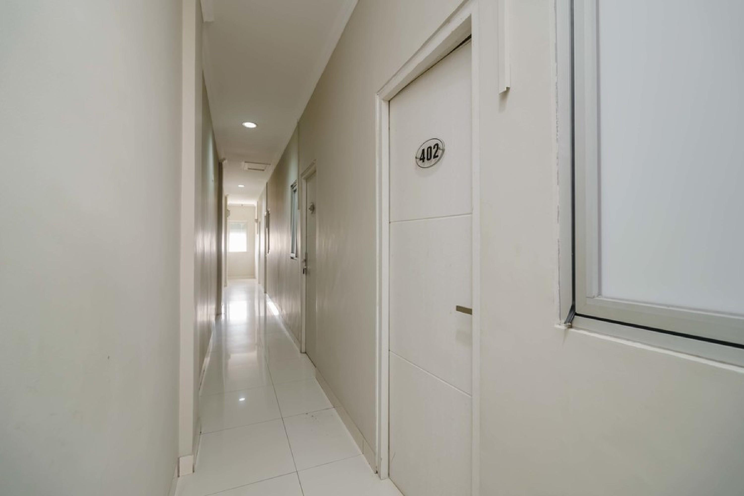 Gasthuis Reddoorz @ Mangga Besar 2 Jakarta