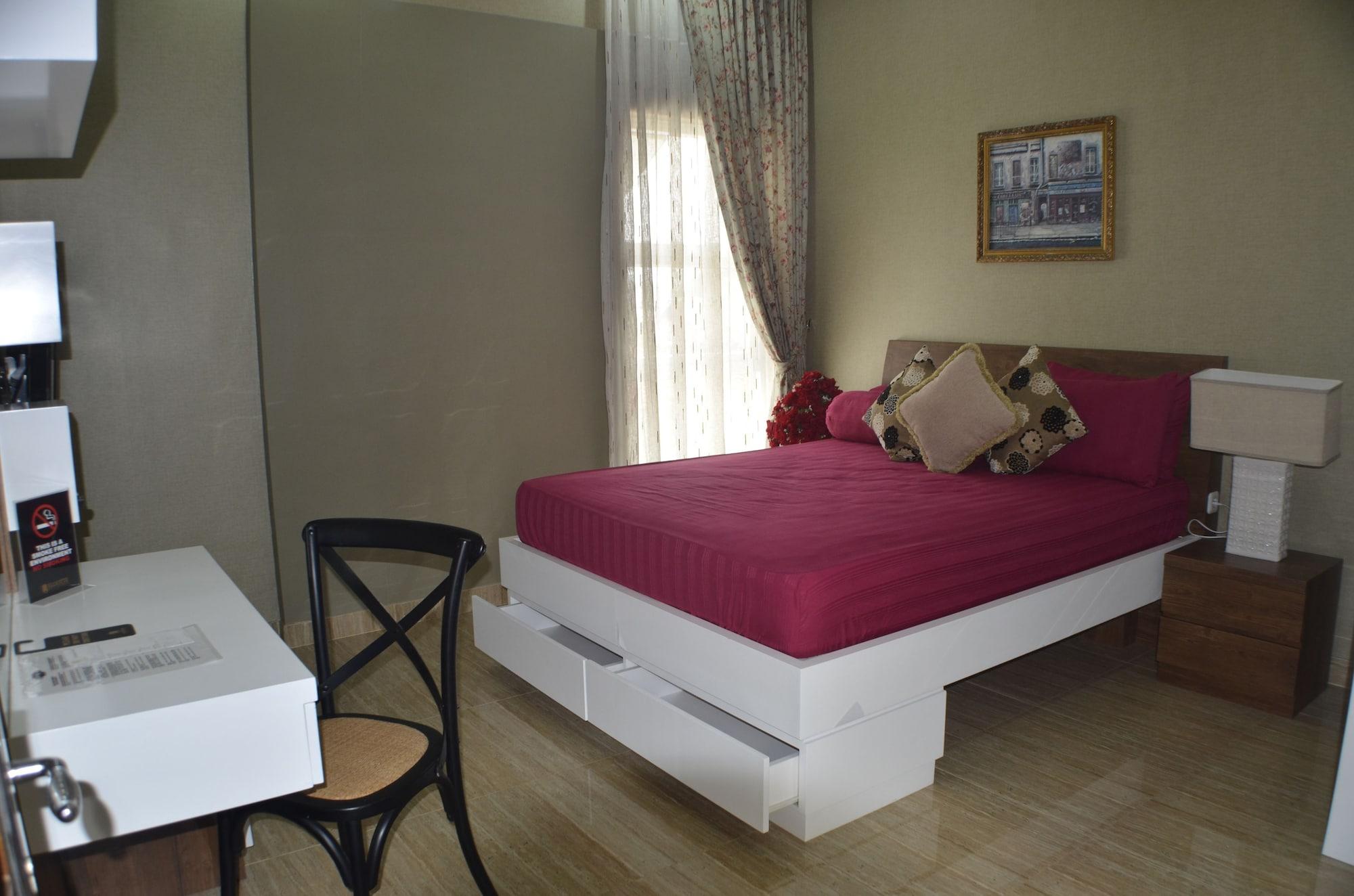 Elliottii Alam Asri Hotel 4*