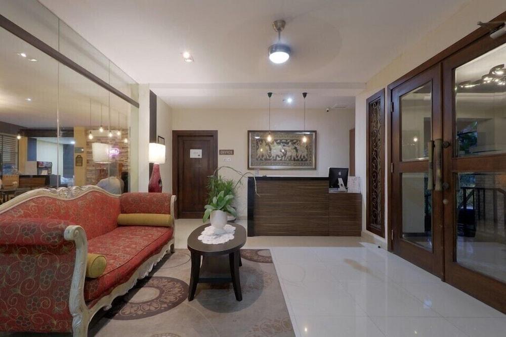 Mutiara Jakarta