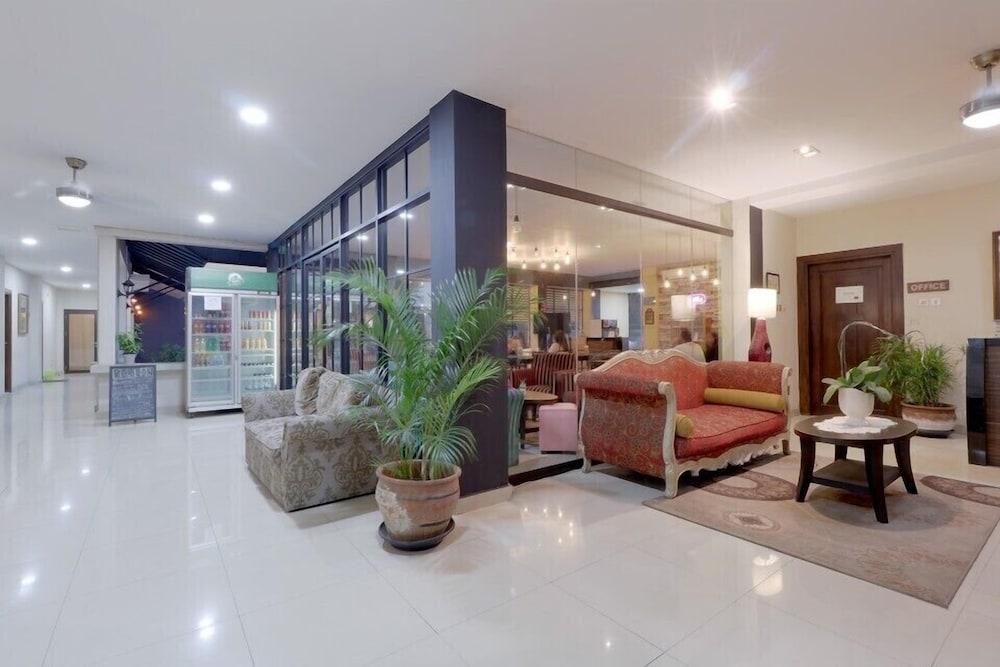 Hotel Mutiara