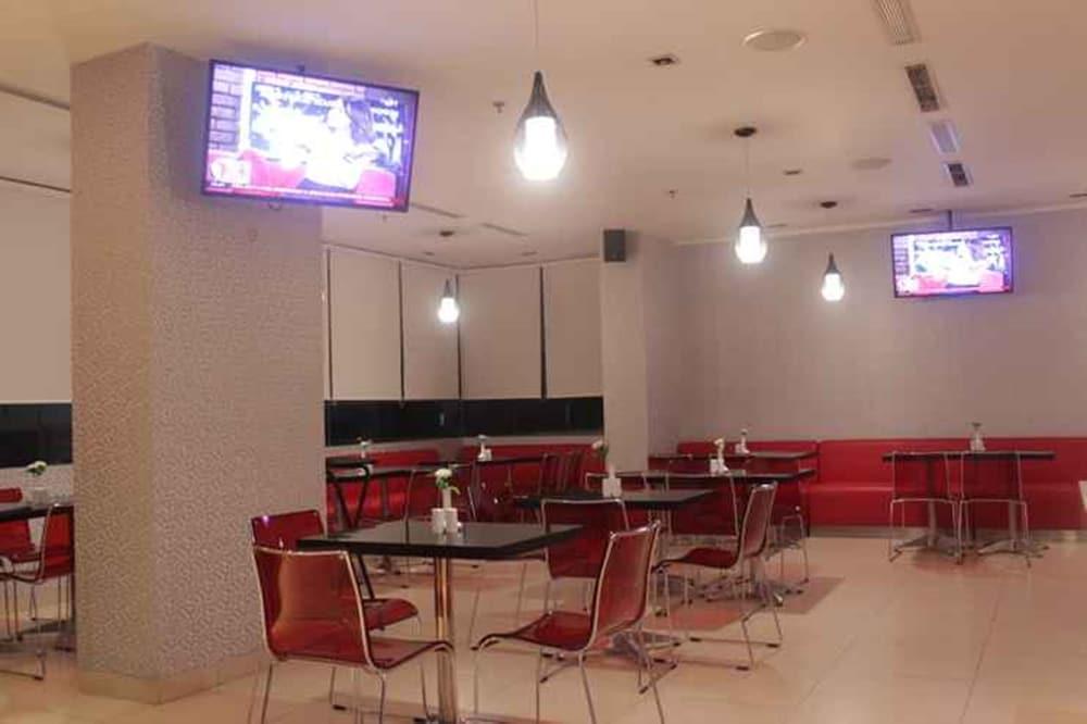 Redstar Jakarta