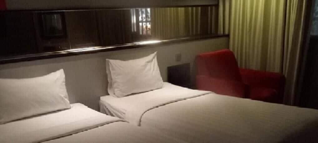 Cabin Hotel Hotel 3*