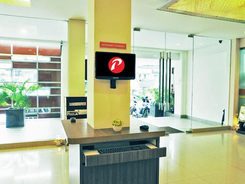 D'primahotel Itc Mangga Dua 2*