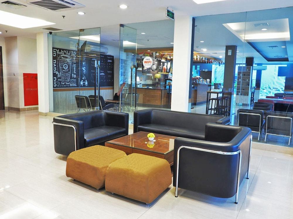 D'primahotel Itc Mangga Dua Hotel