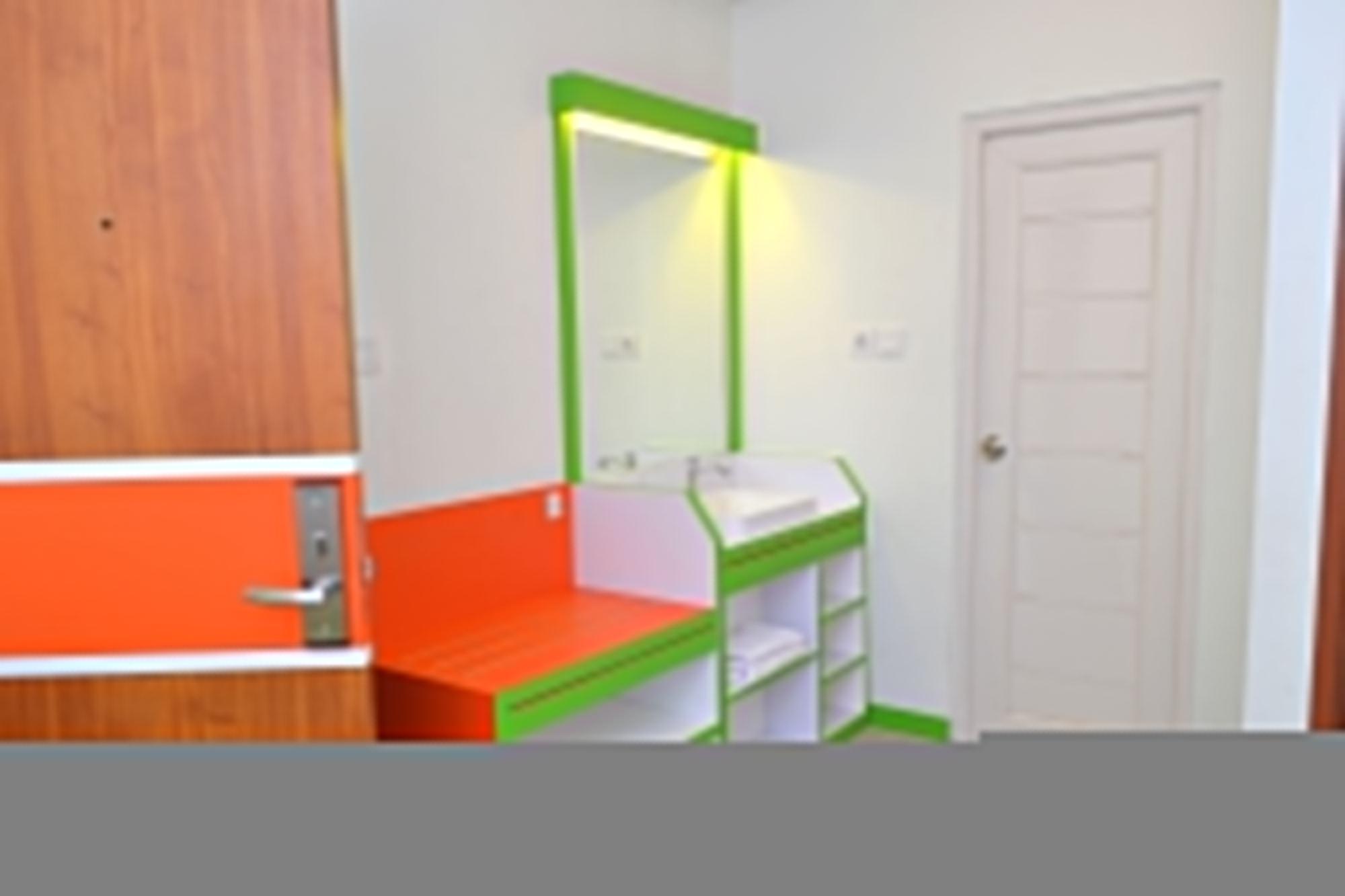 Titanium Express Homtel 2*