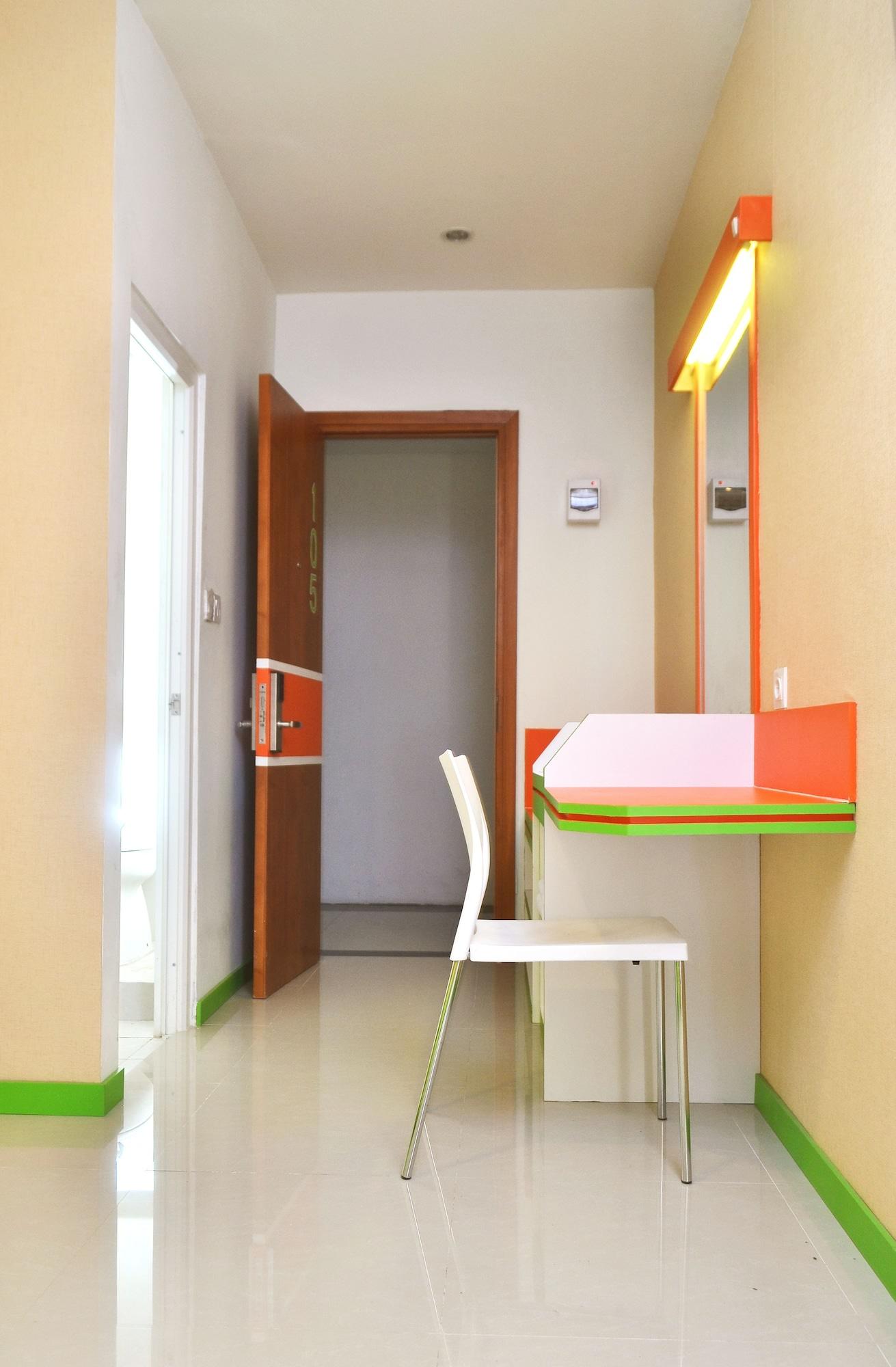Titanium Express Homtel 2*