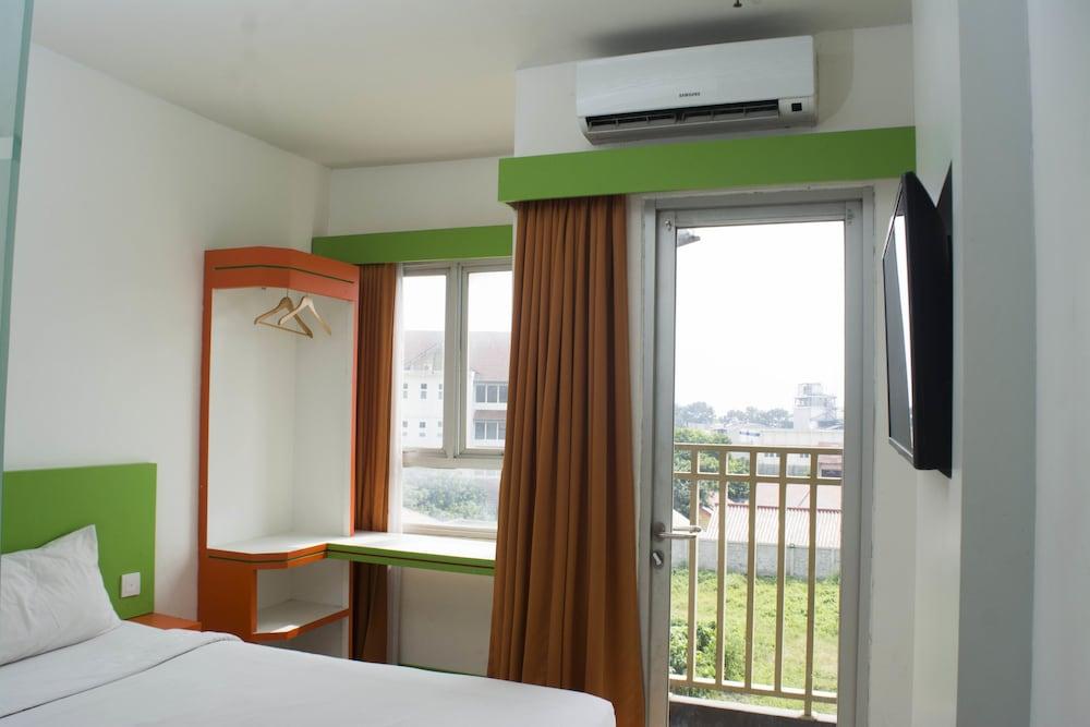 Hotel Titanium Express Homtel 2*