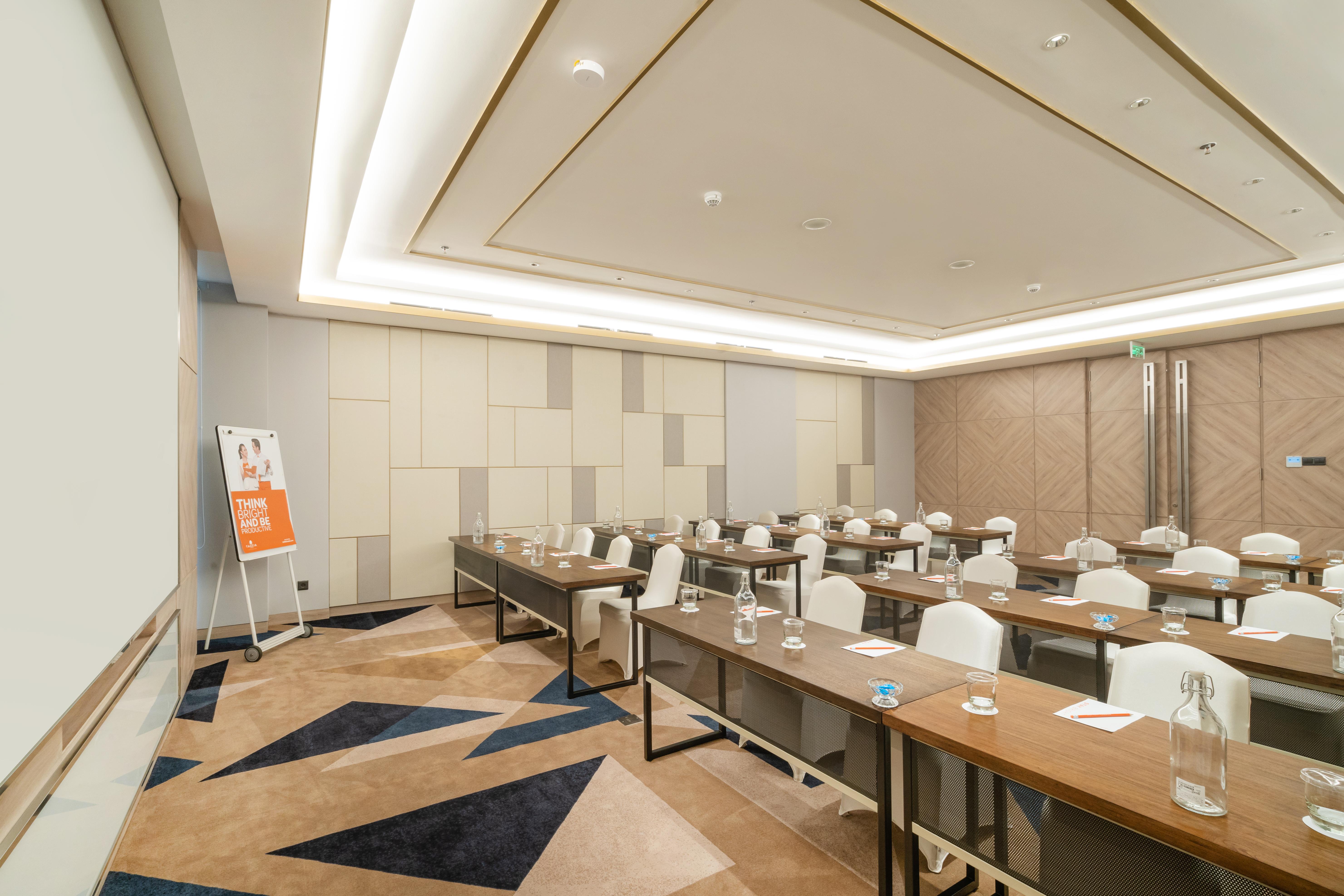 Harris Puri Mansion Hotel 4*