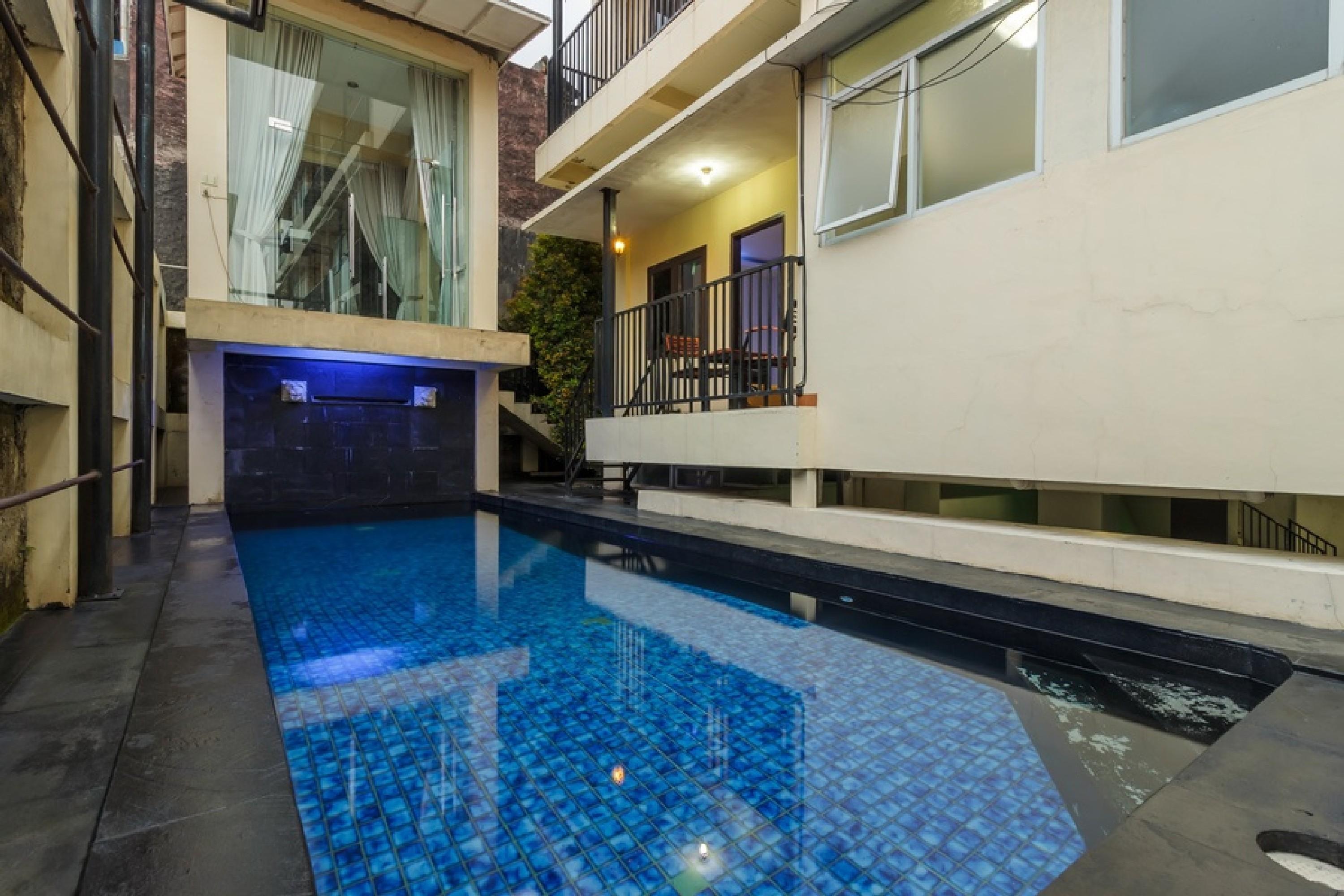 Reddoorz Premium @ Ampera Raya 2 Guest house 3*