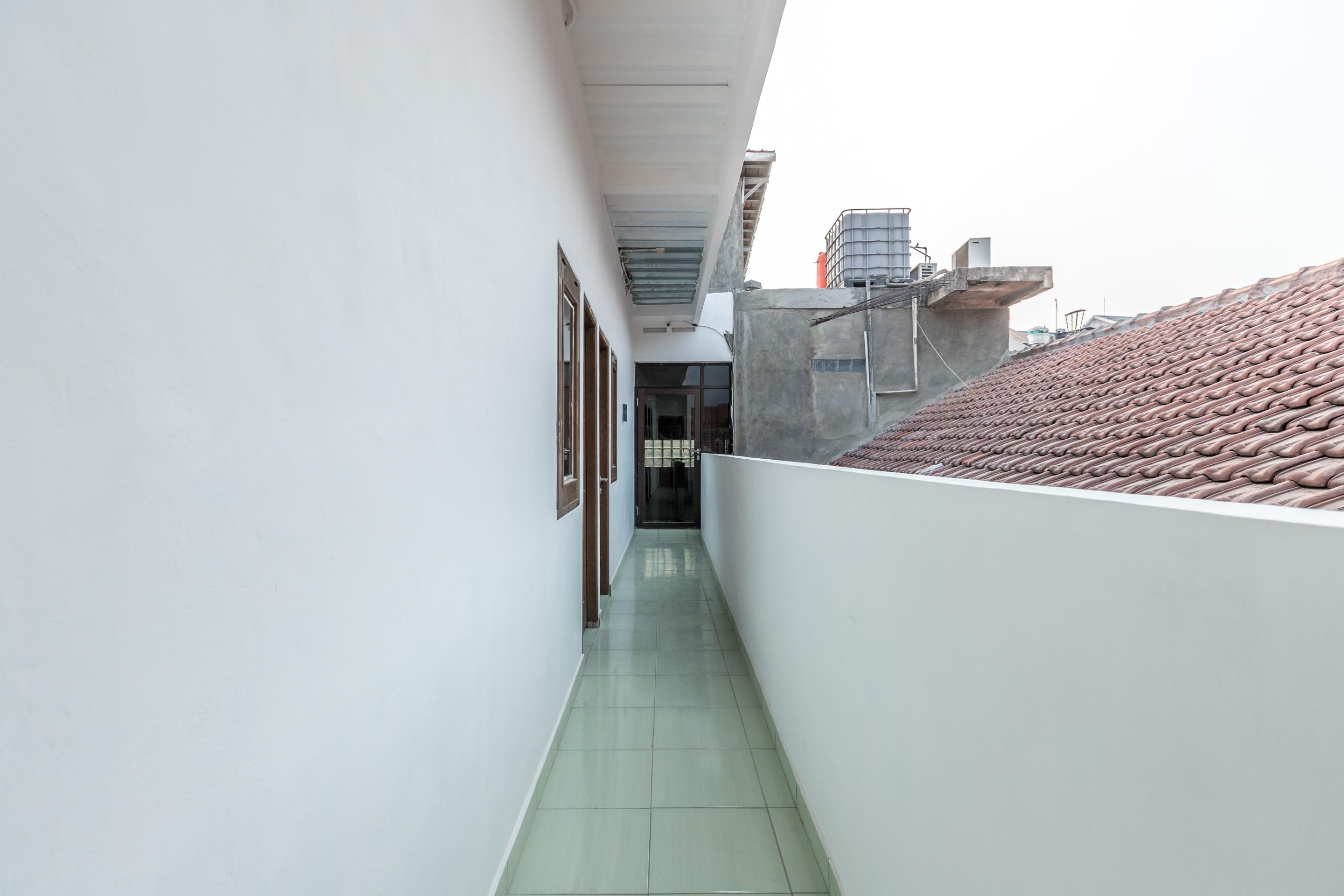 Super Oyo 1487 Khoe 2* Jakarta