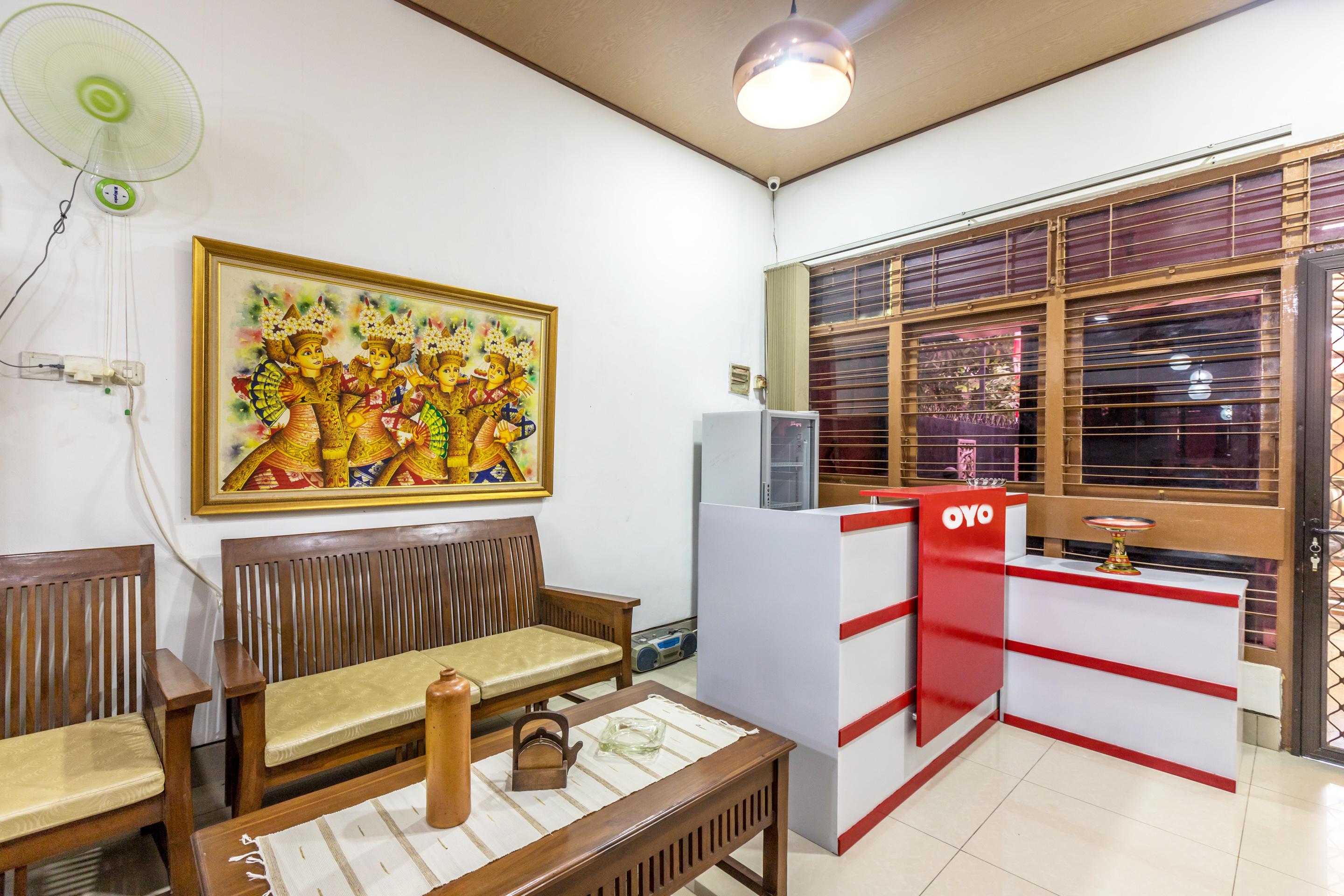 Hotel Super Oyo 1487 Khoe Jakarta