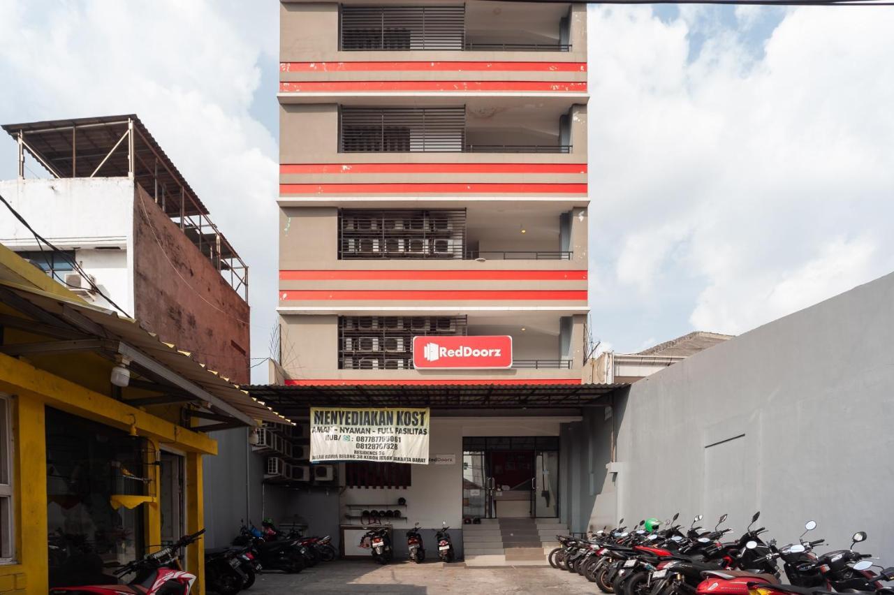 Reddoorz Near Binus Anggrek 2 2* Jakarta