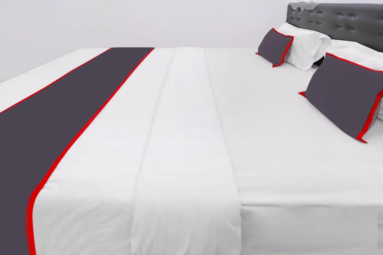 Hotel Collection O 92739 Pintu Besar Jakarta