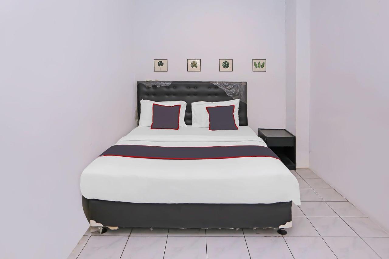 Collection O 92739 Pintu Besar 3*