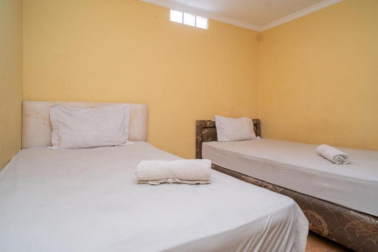 Sabar Mansion 22 Mitra Reddoorz Hotel 2*