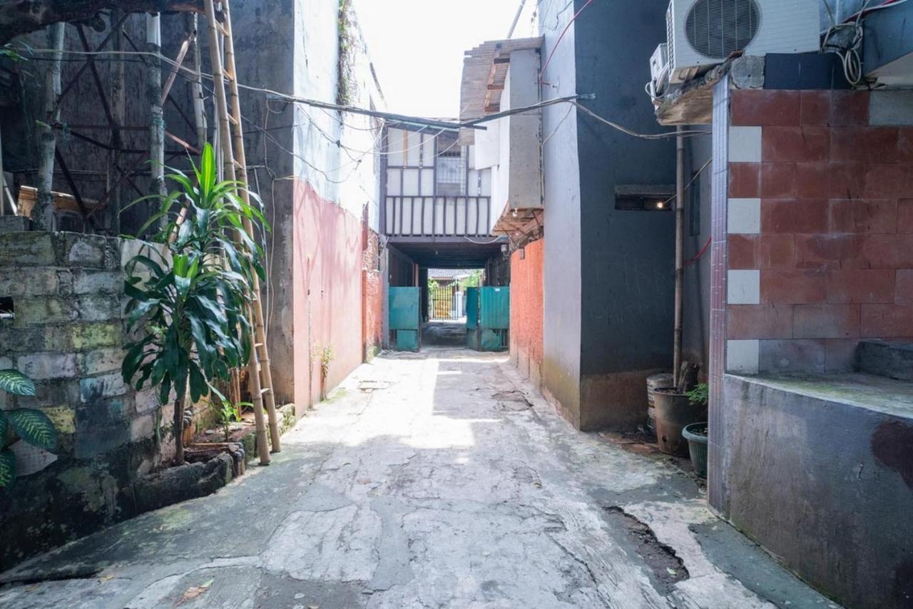 Hotel Sabar Mansion 22 Mitra Reddoorz Jacarta