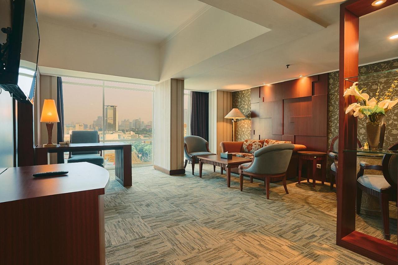 Horison Ultima Menteng 4*