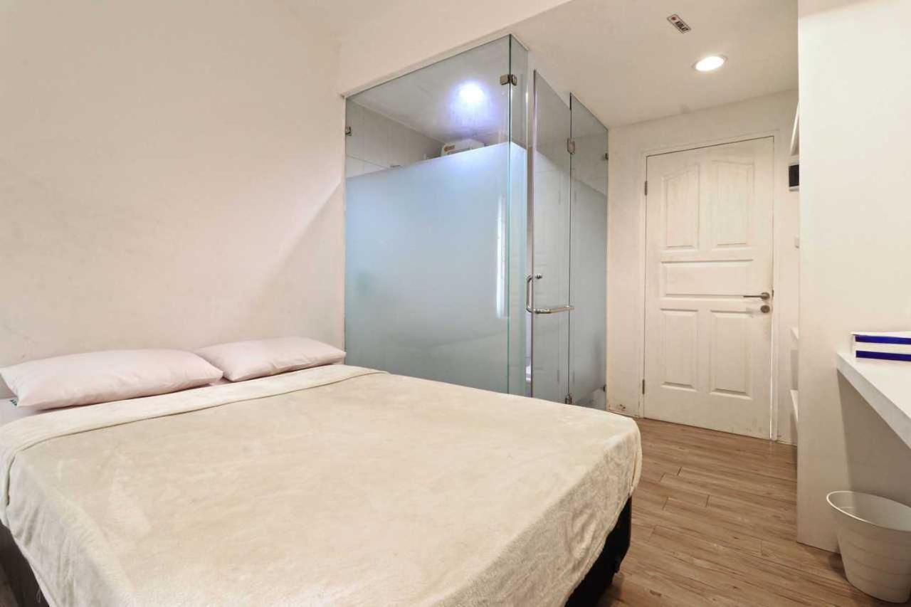 Hotel Rumah Kayu Manis Bintaro Jakarta