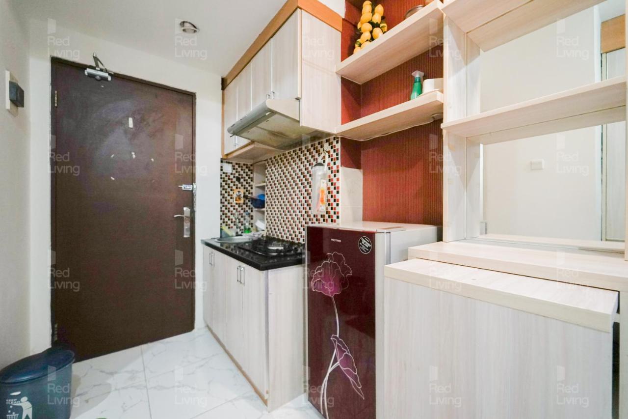 Hotel Redliving Sunter Park View - Emma Jakarta