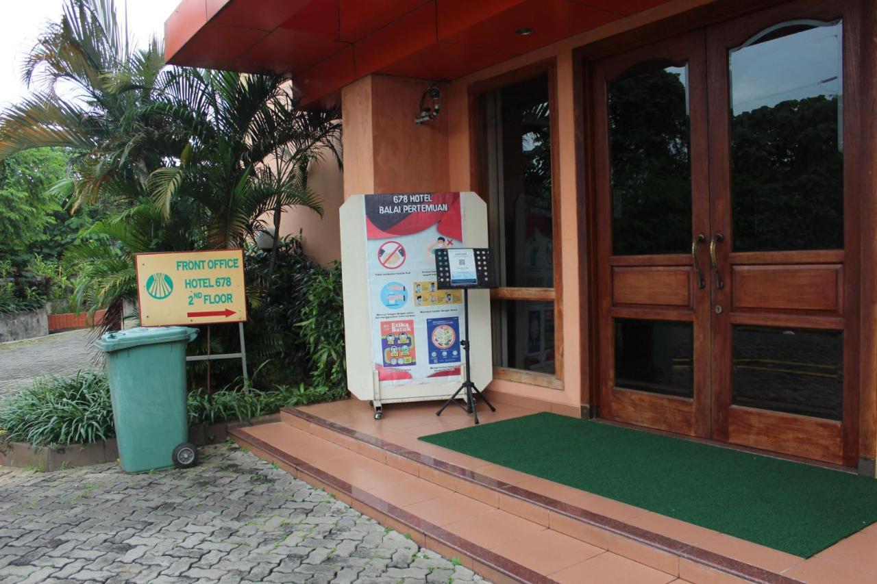 678 Cawang Powered By Cocotel * Jakarta