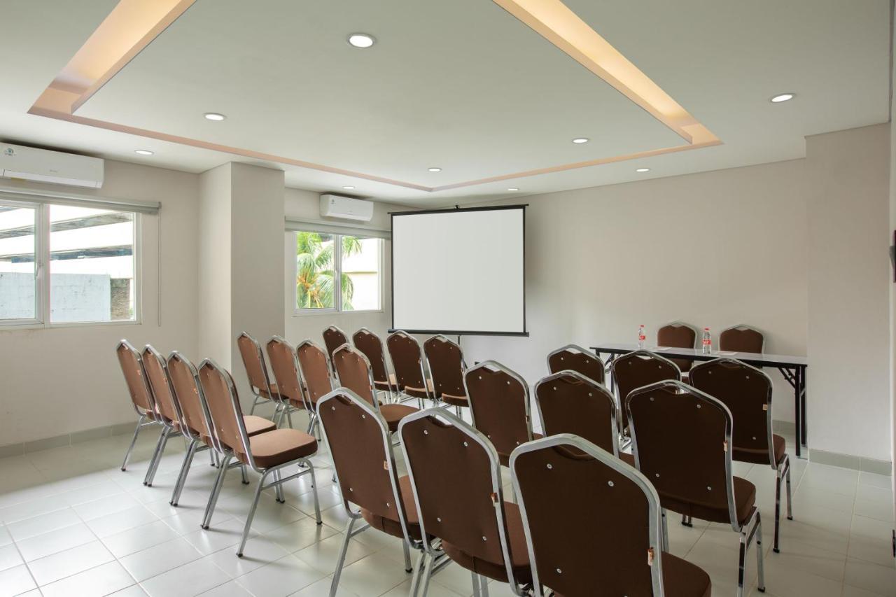 Hotel Amaris Kalimalang Jakarta