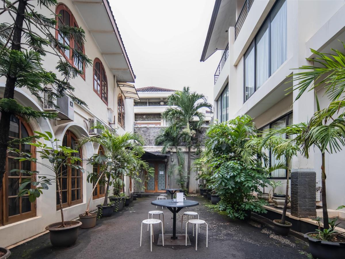 Cove Arimbi Aparthotel Jakarta