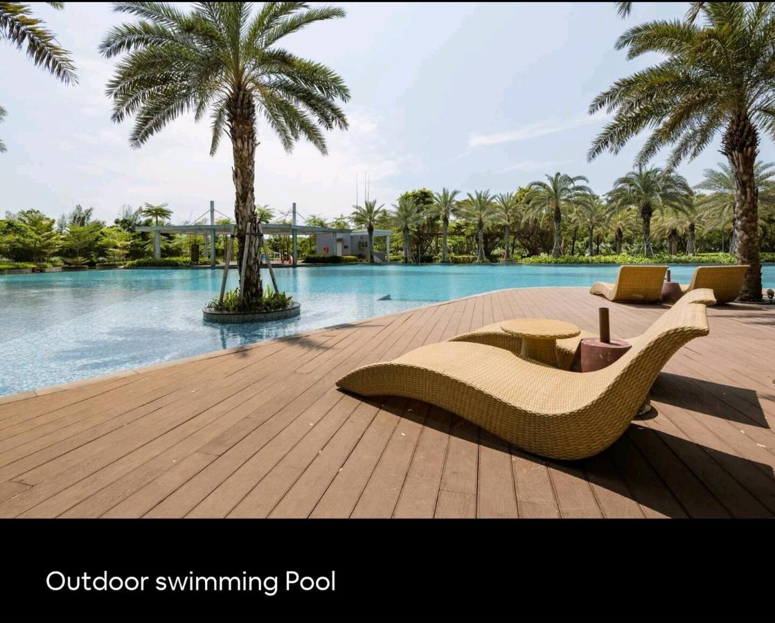 Sea View At Gold Coast Pik By Mysweethome Apartment Jakarta