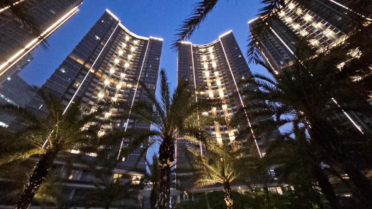 Sea View At Gold Coast Pik By Mysweethome Apartment