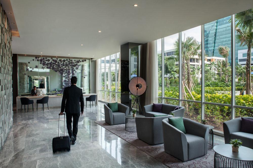 Fraser Place Setiabudi 4*