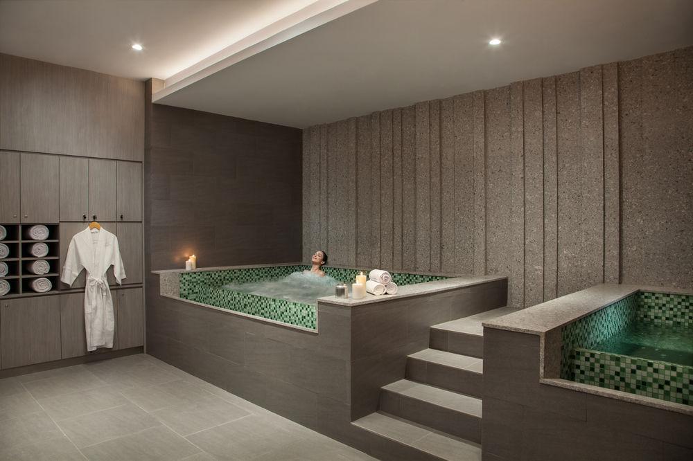 Fraser Place Setiabudi 4*
