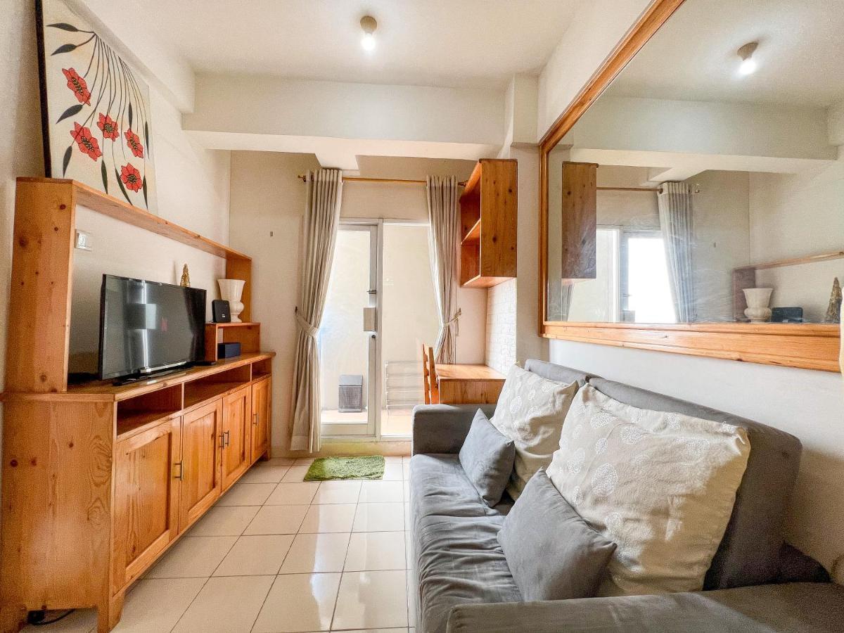 Rustic Chic Haven 2br Wood-furnished Retreat