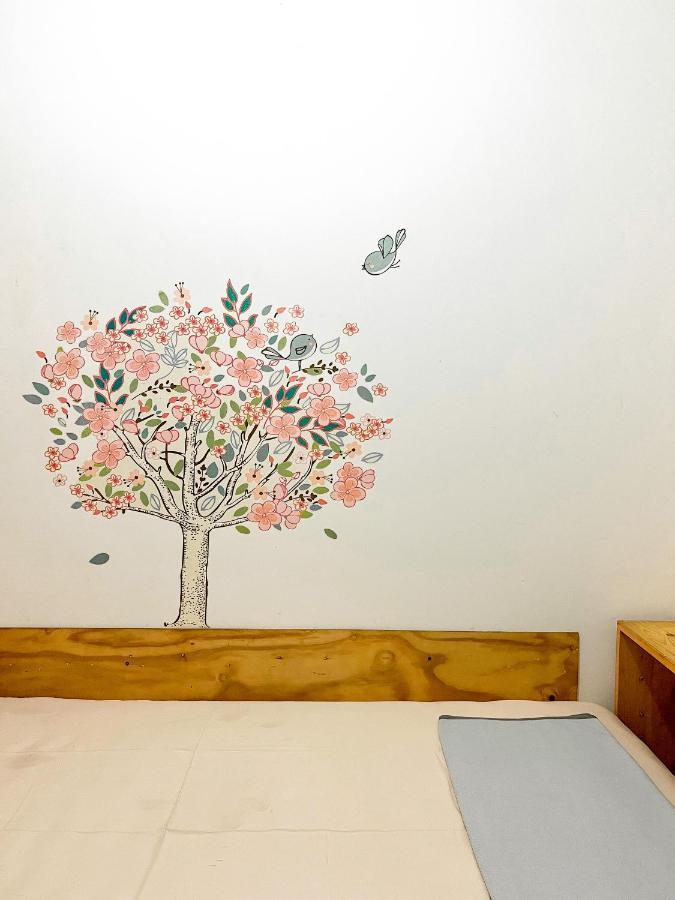 Rustic Chic Haven 2br Wood-furnished Retreat * Jakarta