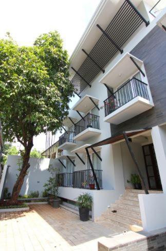 Bed & Breakfast Via Renata Panglima Polim Jakarta