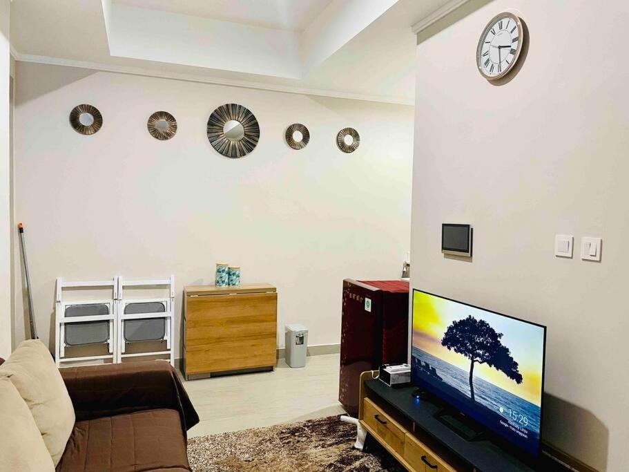 Apartment 300m To Prj Expo Friendly 2br