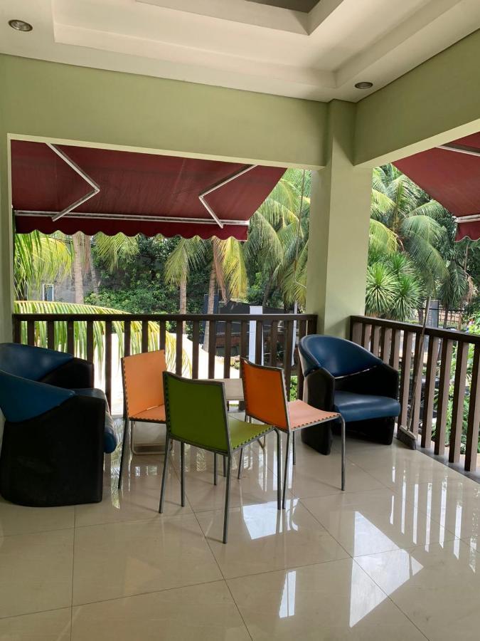 Oyo 93145 Pondok Alam Syariah 2* Jakarta